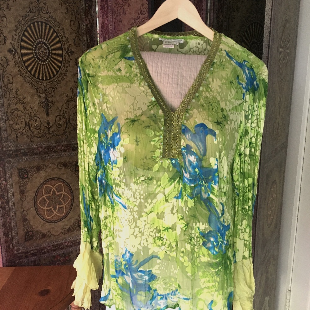 Alberto Makali Blouse with beaded collar, light chartreuse and blue